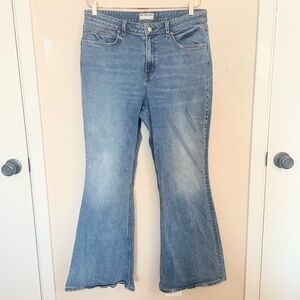 We the Free CRVY Vintage Flare Jeans | Boho Retro 33